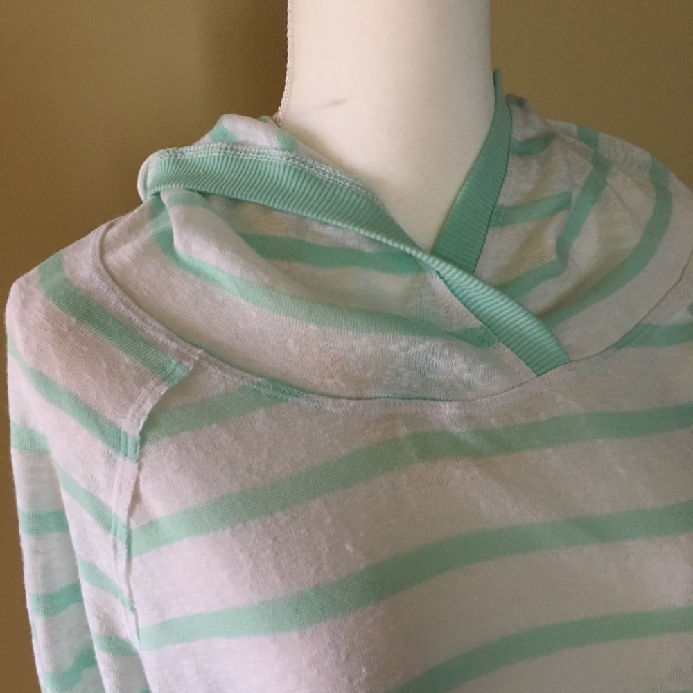 Earth Yoga Sustainable Organic Clothing  size XL